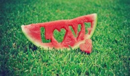 娱乐吃瓜的素材去哪找,揭秘明星幕后故事